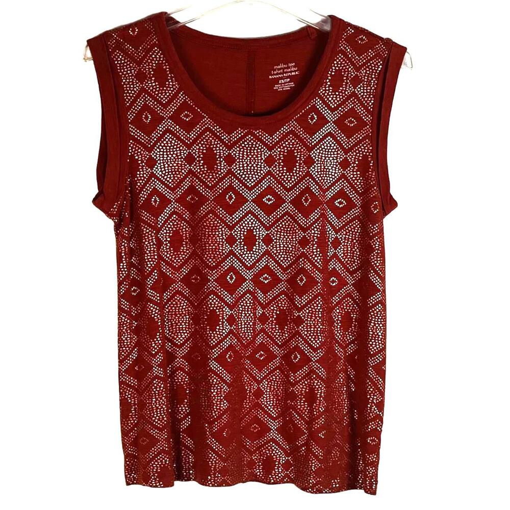 Banana Republic Malibu Tee - Rust Red and Gold  Diamond Pattern Tank Top‎ - XS
